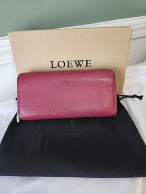 LOEWE Red Leather Zip Around Wallet One Size